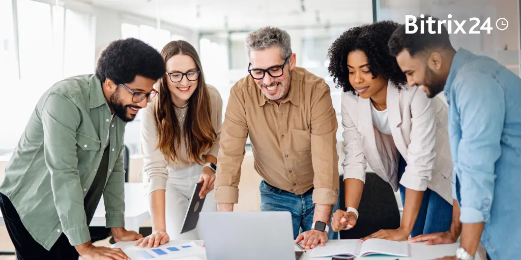 Przyszłość burzy mózgów: w jaki sposób narzędzia wizualne napędzają innowację