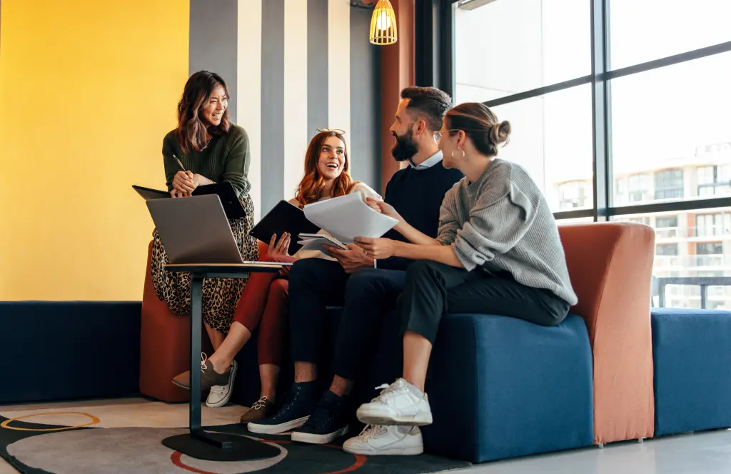 Cechy dobrej współpracy: jak budować efektywne zespoły?