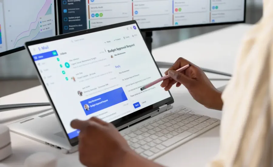 Sprzedaż bez tarcia: jak ofertowanie mobilne domyka transakcje bezpośrednio u klienta